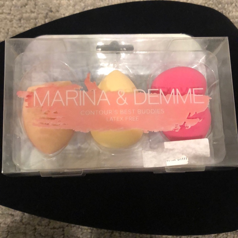 Contour sponges